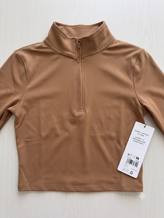 ALO Yoga Sweaters - ALO Yoga Camel Half-Zip Turtleneck Pullover alosoft small
